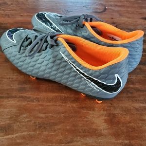 Nearly new Nike cleats